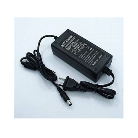 DC Output: 12V 5A